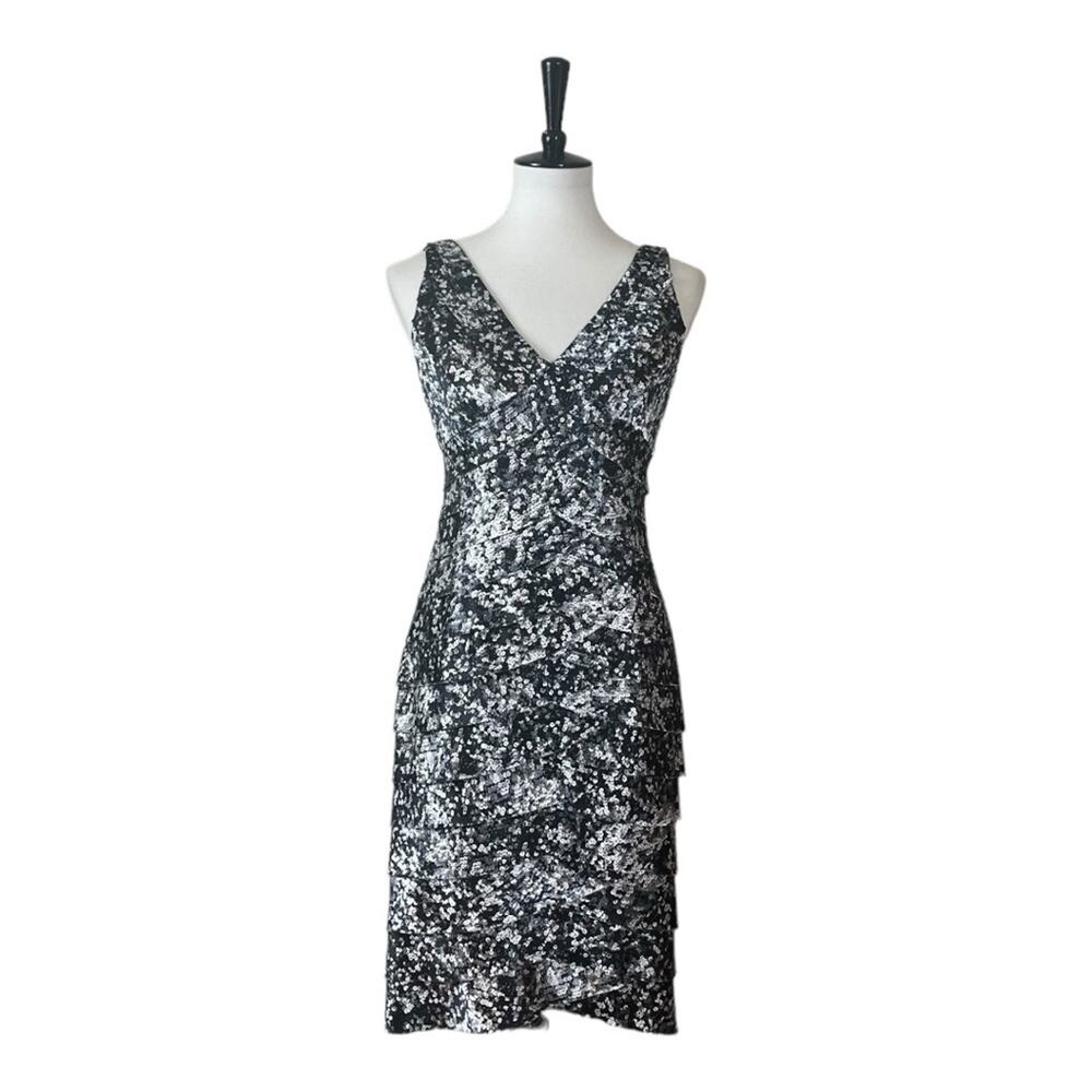 Jones New York New Bodycon Party Dress V-neck Tiered Black Silver Women’s Size 4